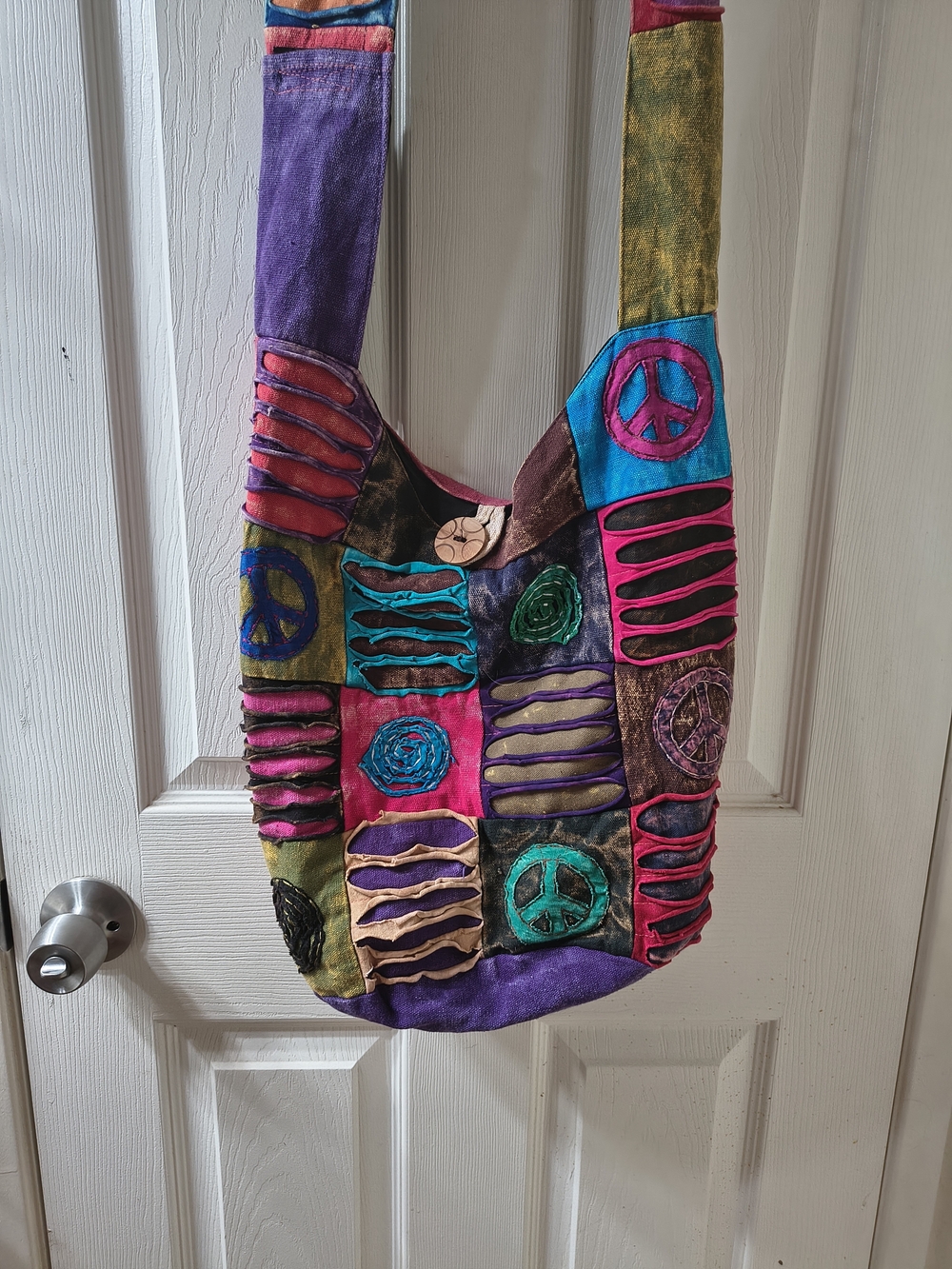 Bohemian Patchwork Peace Sign Crossbody Tote - Multicolor